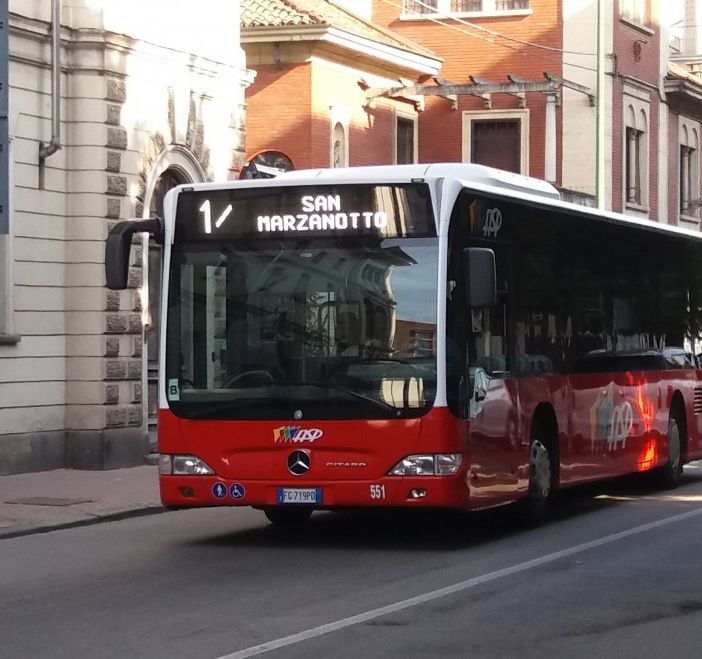 Trasporti locali: dal 1 gennaio 2022, ad Asti, per gli over 65, il bus costerà meno