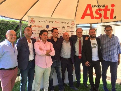 Un momento della conferenza stampa di presentazione della nuova stagione