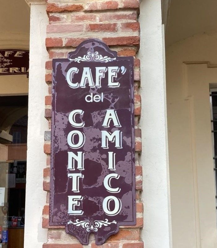 Caro bollette: le storie. Il Cafè del Conte Amico di Castell'Alfero verso l'apertura solo nei week end