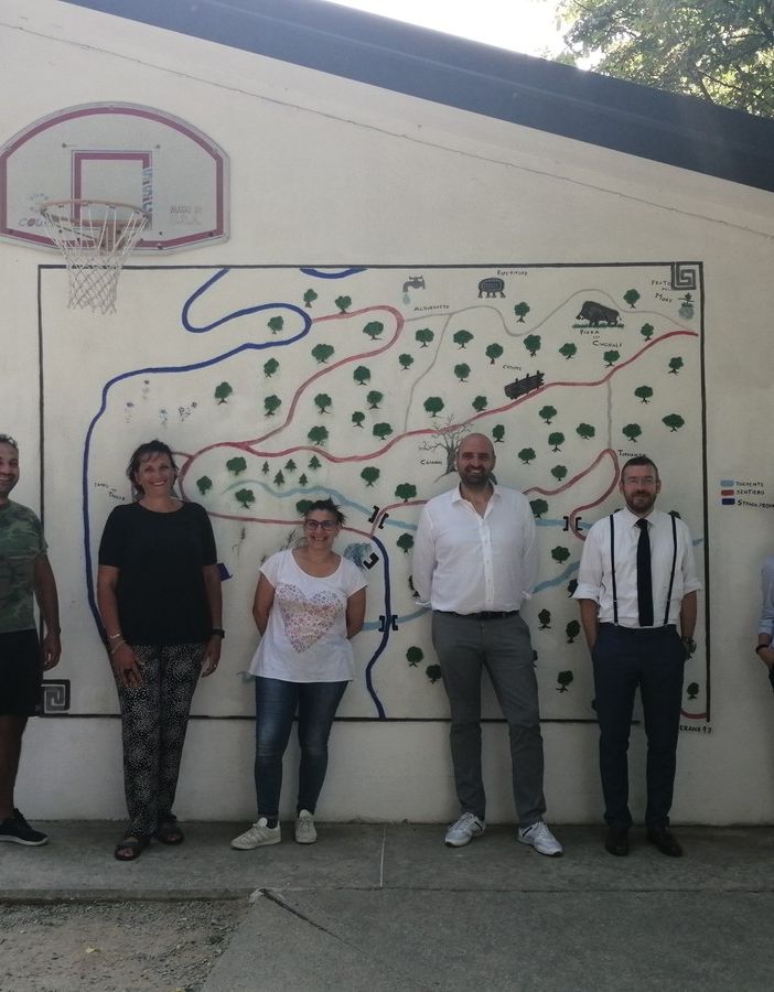Da dx: I consiglieri provinciali Angelica Corino e Marco Lovisolo, il direttore Ente Turismo Mauro Carbone, il gestore Esposito Loredana e la funzionaria provinciale Paola Caldera e staff