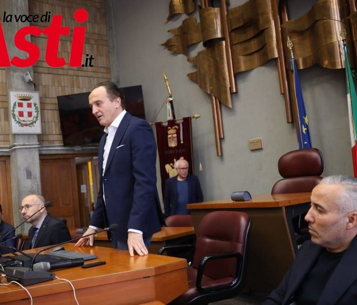 Il presidente Cirio con il vice Carosso nell'incontro con i dipendenti del Maina