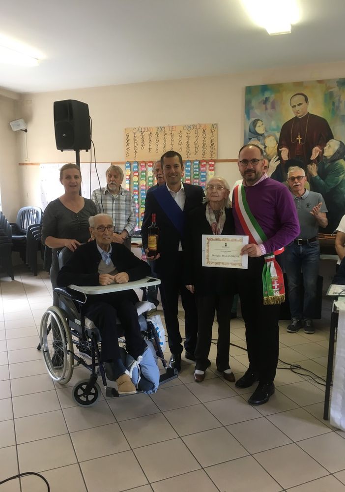 Dovilia Malandrone con suo marito Firmino Avidano, Maurizio Rasero e Marco Gabusi