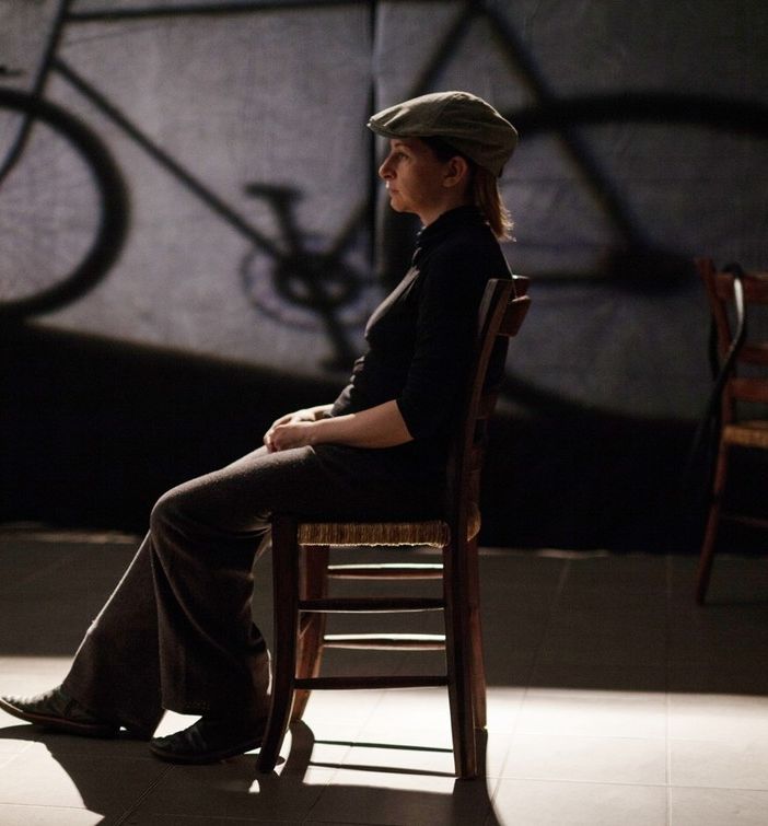 Giovedì il ricordo del grande Bartali scende dalla bici e sale in scena a Calosso