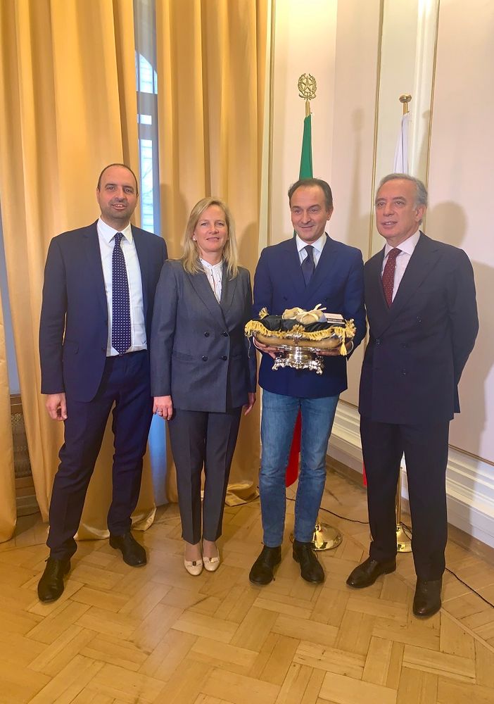 Mauro Carbone  Karen Terracciano on. Alberto Cirio