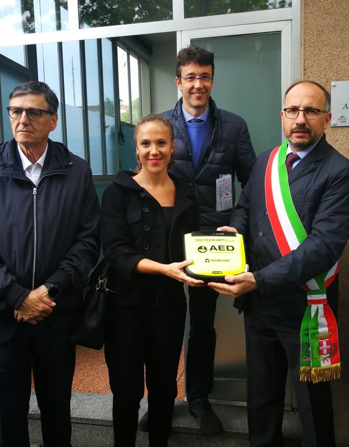 La consegna del defibrillatore