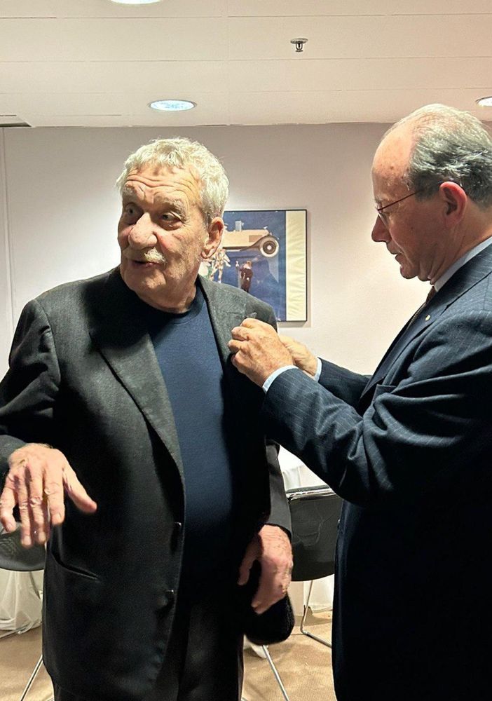 Applausi e successo per Paolo Conte all'Auditorium Agnelli di Torino, nella serata organizzata da Rotary di Asti