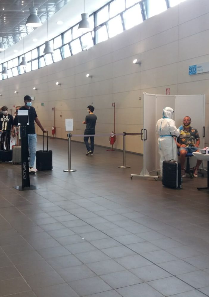 Per tutto agosto negli aeroporti piemontesi più controlli su passeggeri in arrivo dai paesi Schengen
