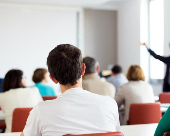 Formazione professionale e tirocini, via libera in Piemonte alle attività in presenza