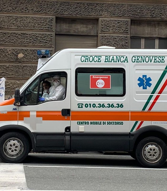 La Croce Bianca di Genova si conferma anche in questa emergenza un riferimento di aiuto al prossimo