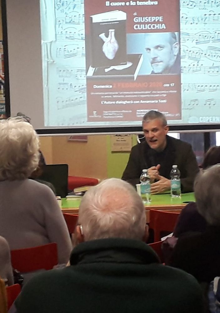Giuseppe Culicchia incanta la Biblioteca Monticone di Canelli