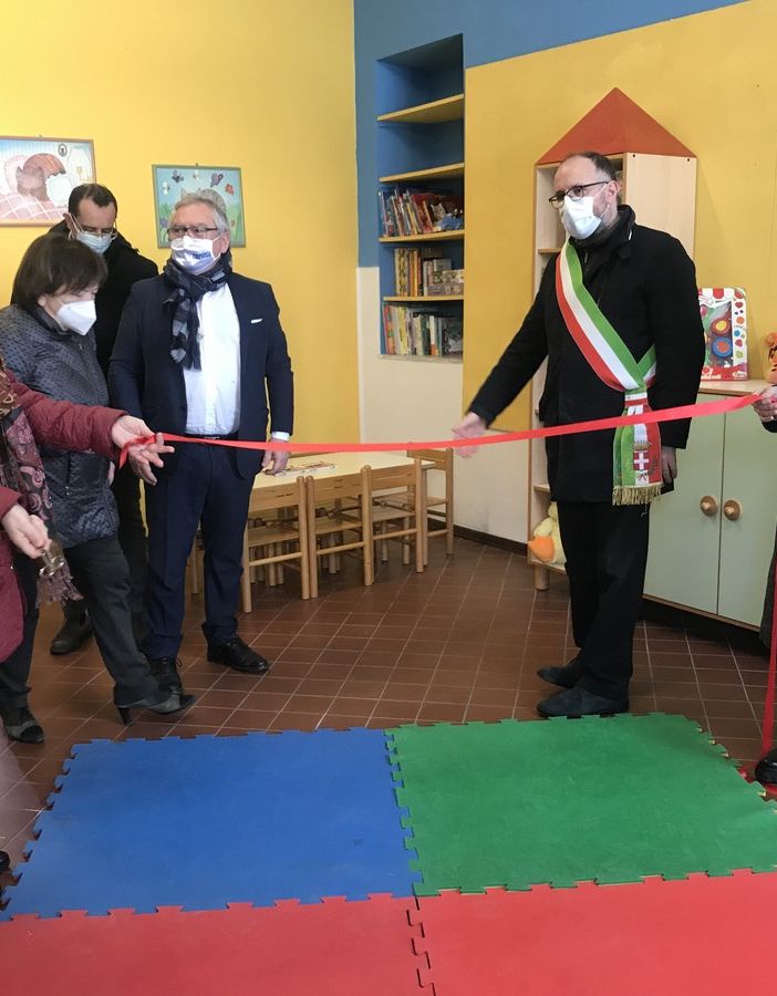Inaugurazione in piazza Roma ad Asti del Centro per Famiglie