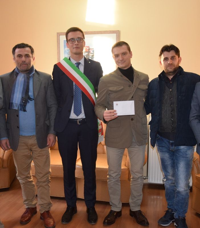 L'incontro tra la delegazione moncalvese e il vice sindaco di Durazzo Florian Tahiri