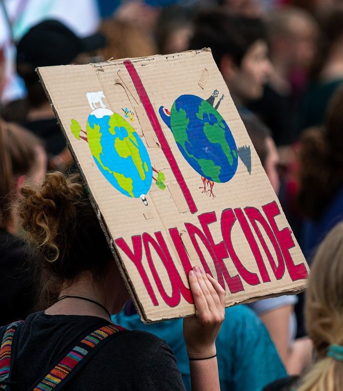 Fridays for Future Asti: &quot;È il momento di mettere l'etica davanti al prodotto e non più il prezzo&quot;