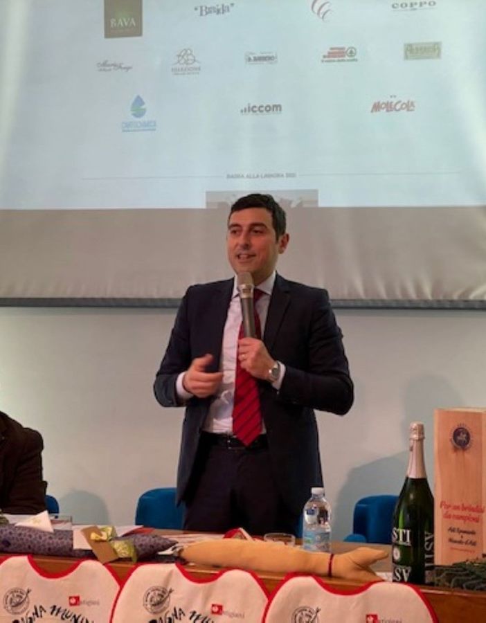 Il Bagna Cauda Day 'sposa' il Mercato contadino Campagna Amica