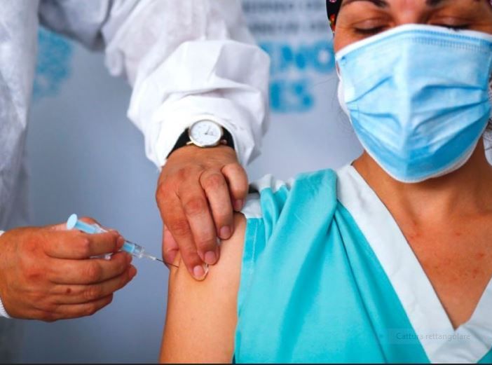 I sanitari che non si vaccinano? &quot;Un pericolo per sé e per i pazienti&quot;: Icardi risponde a un'interrogazione in Consiglio regionale