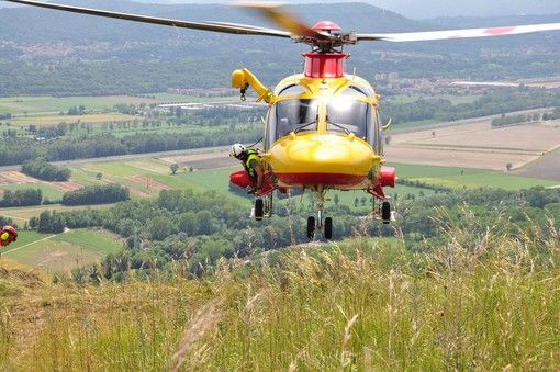 Costigliole d'Asti: 70enne schiacciato da carico elitrasportato ad Alessandria