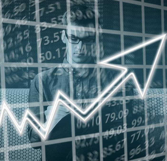 Economia: il IV trimestre 2003 ha fatto registrare un ulteriore crescita, ma si intravvedono le prime ombre
