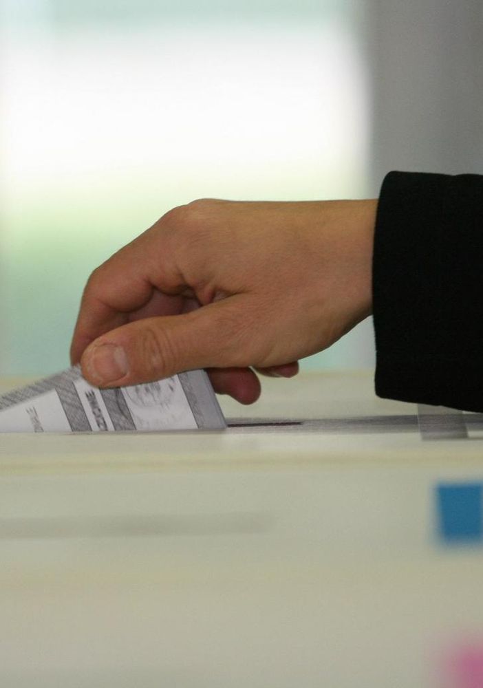 Elezioni: alle 12 nell'Astigiano affluenza media del 20%
