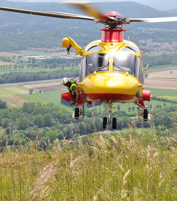 Villanova d'Asti: grave incidente in autostrada. Due i feriti
