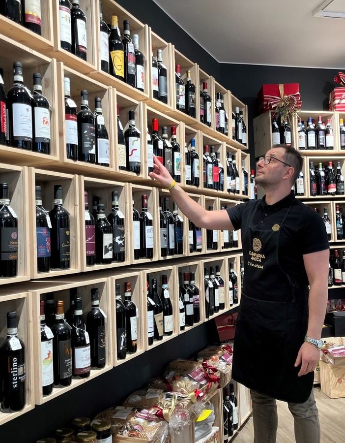 Il sommelier Paolo Noto