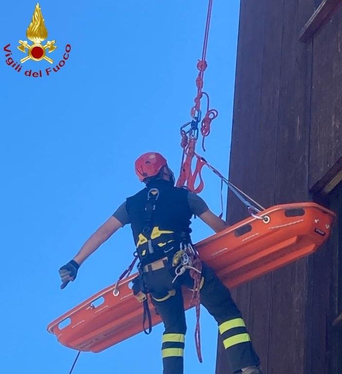 Ventisei operatori  preparati per gli scenari difficili. I vigili del fuoco di Asti affrontano nuove tecniche