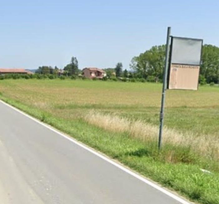 La fermata di corso Alba
