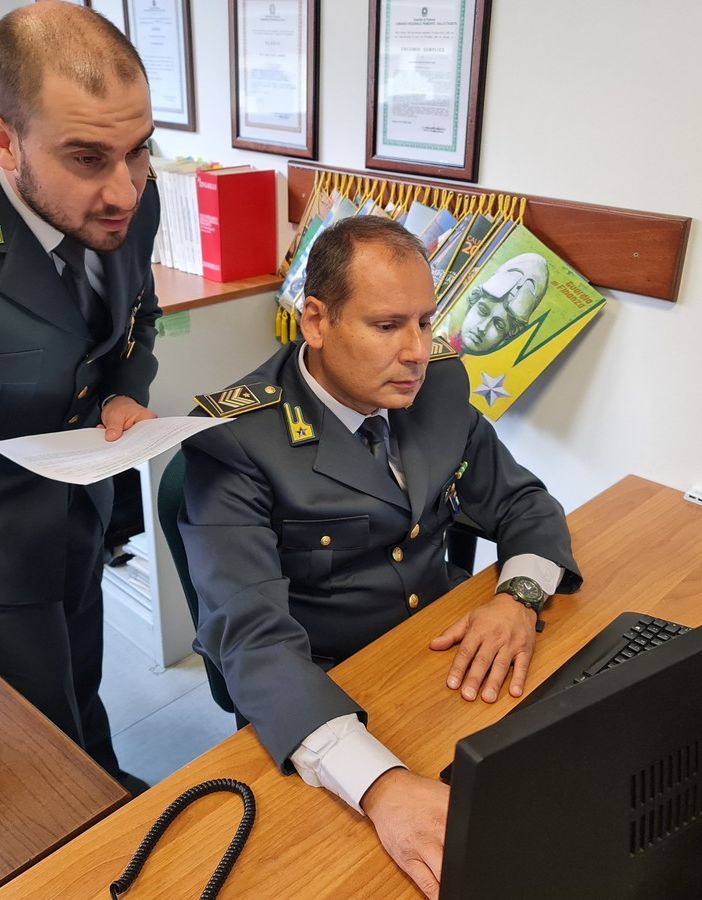 False residenze in Italia, la Guardia di Finanza di Canelli scova 500 &quot;furbetti&quot; del reddito di cittadinanza