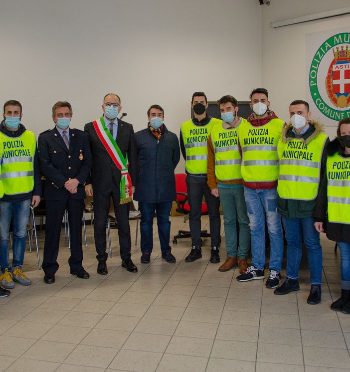 Otto nuovi agenti di polizia locale assunti al comando di Asti. Si torna ad avere 77 agenti