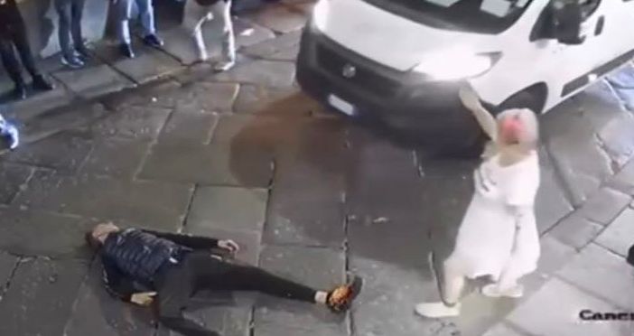 Ancora una rissa al Barcelona. Il video diventato virale, mostra scene particolarmente violente
