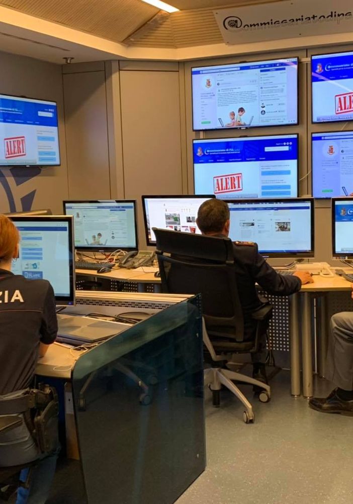 Attenzione ad una nuova truffa informatica. Telefonate da parte di finti operatori di società di carte di credito