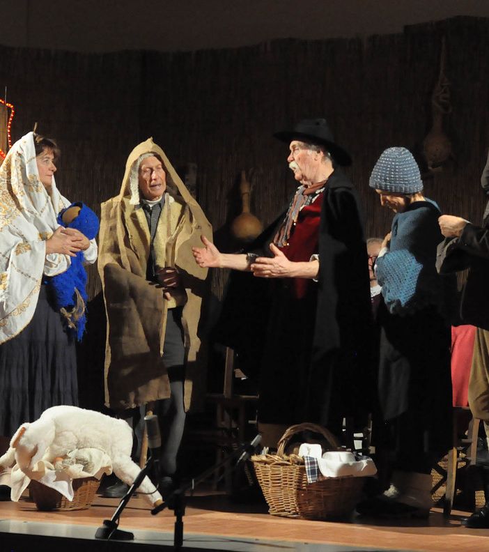 Questa sera è tempo del 'Gelindo a veglia' con J’Arliquato, gruppo folk di Castiglione d’Asti.