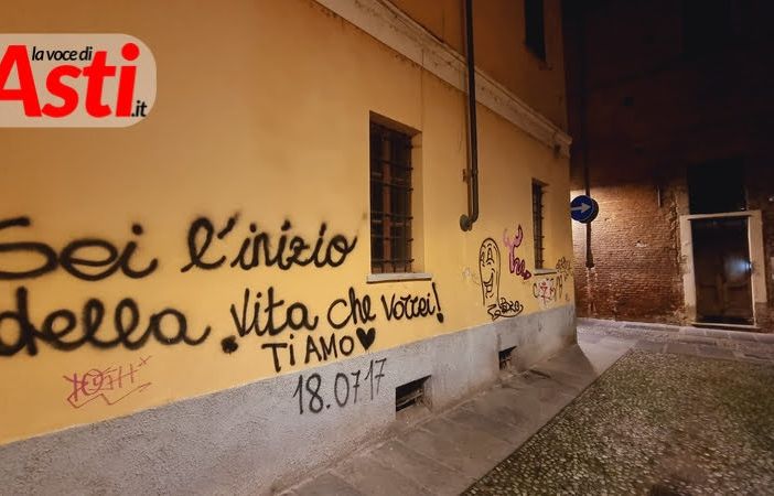 Parte dei graffiti di via Cotti Ceres