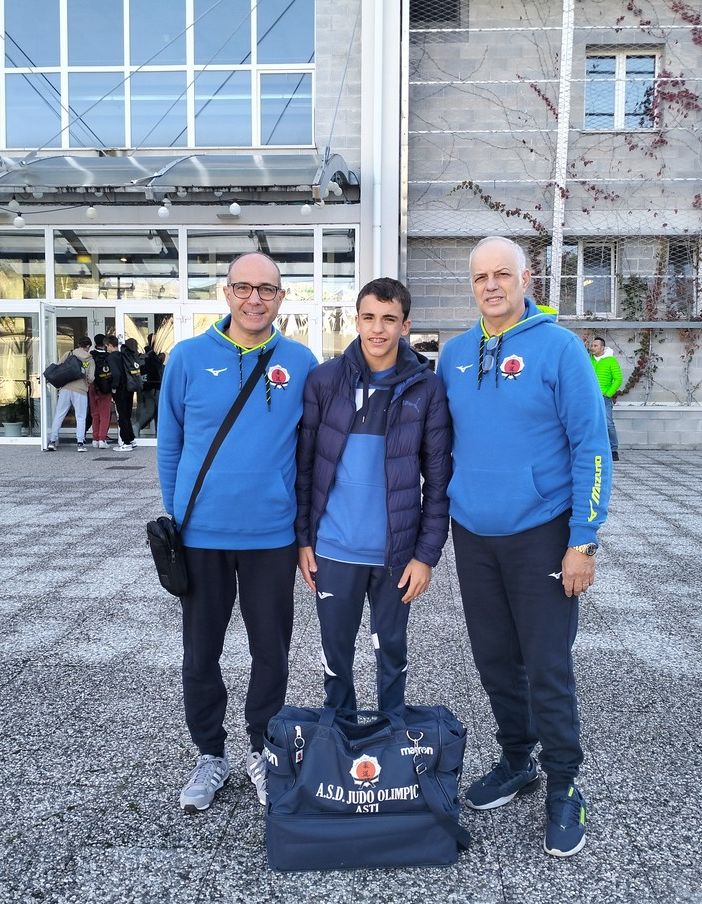 Francesco Grandi con dirigenti della società