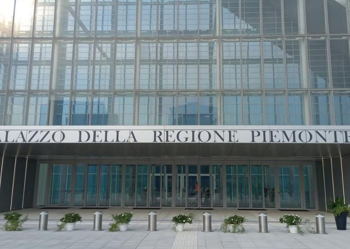 La Regione Piemonte 'lancia una scialuppa' alle aziende in crisi