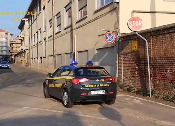 Operazione Icaro, il tribunale del riesame di Asti ordina il dissequestro di 17 velivoli