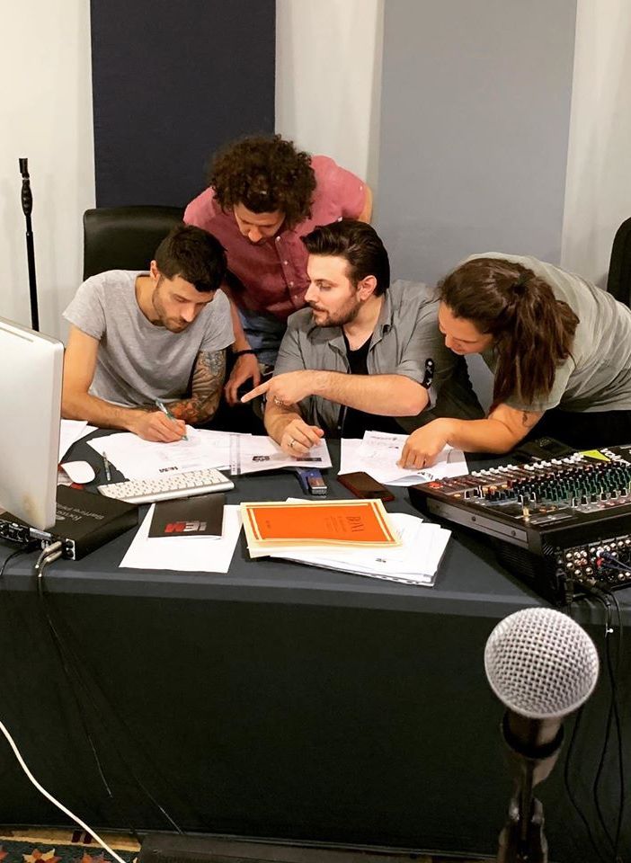 Stefano Corona con i suoi collaboratori
