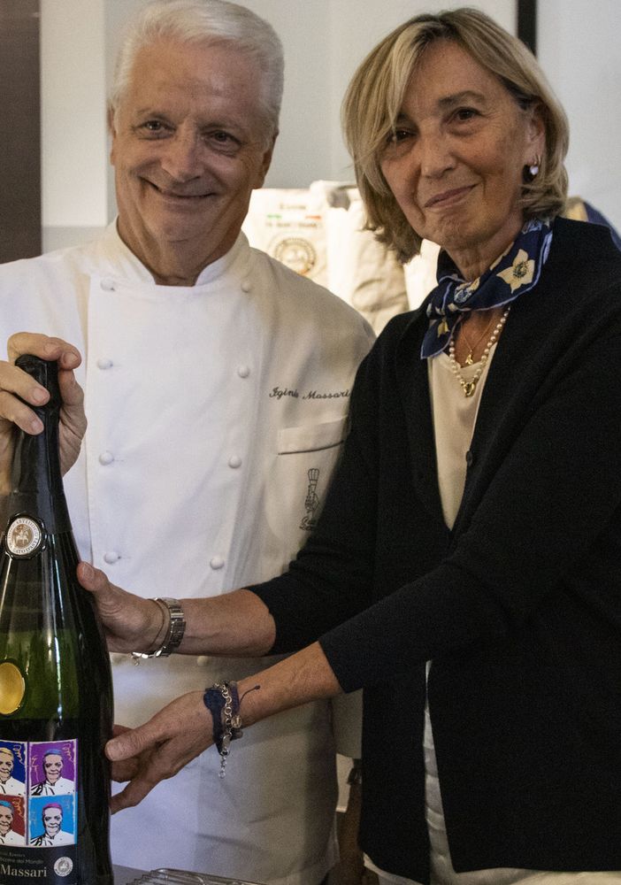 Il Consorzio dell'Asti premia il Maestro pasticciere Iginio Massari