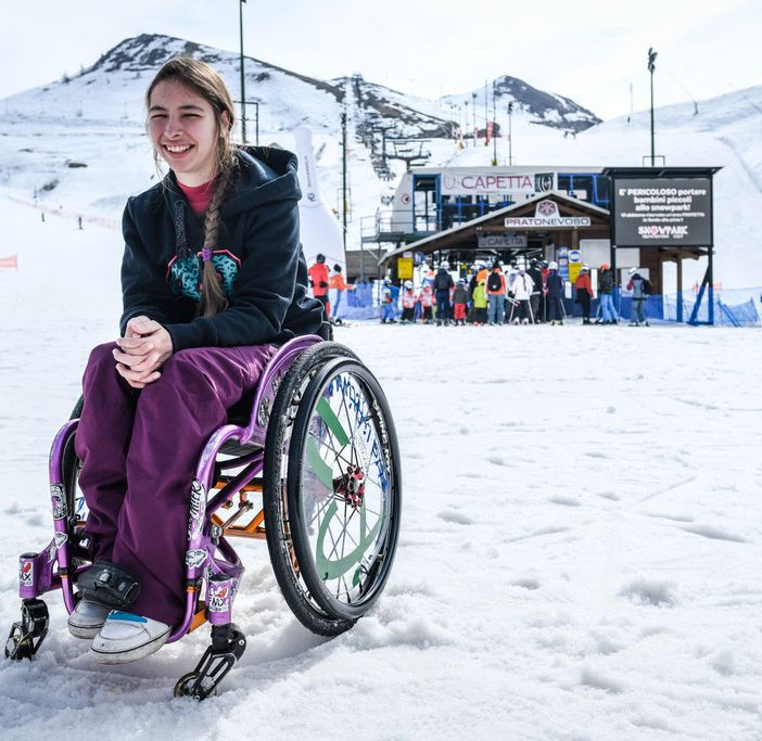 Prato Nevoso: salto mortale in carrozzina, record mondiale per la 25enne varazzina Ilaria Naef