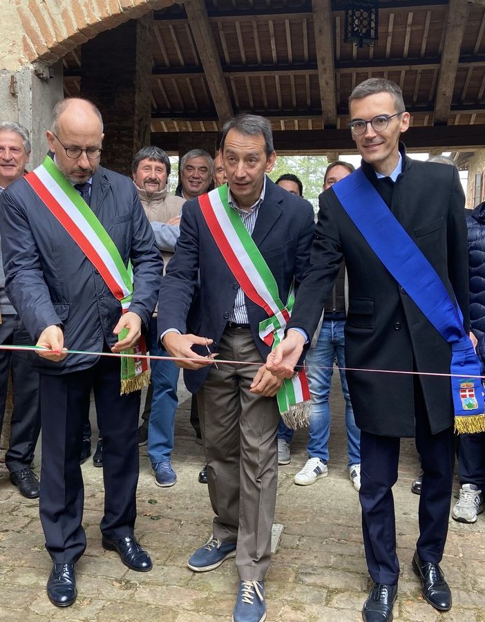 Il castello di Frinco oggi ha riaperto le porte ai visitatori, 40 studenti di Architettura del Politecnico di Torino