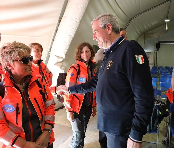 Angelo Borrelli incontra e saluta gli operatori dell'EMT della Regione Piemonte