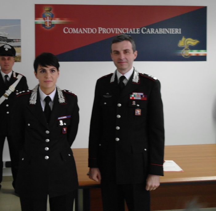 Il capitano Masselli, comandante della Compagnia Carabinieri di Villanova d'Asti, ritratta con il ten. col. Breda, comandante provinciale dell'Arma Il capitano Masselli, comandante della Compagnia Carabinieri di Villanova d'Asti, ritratta con il ten. col. Breda, comandante provinciale dell'Arma