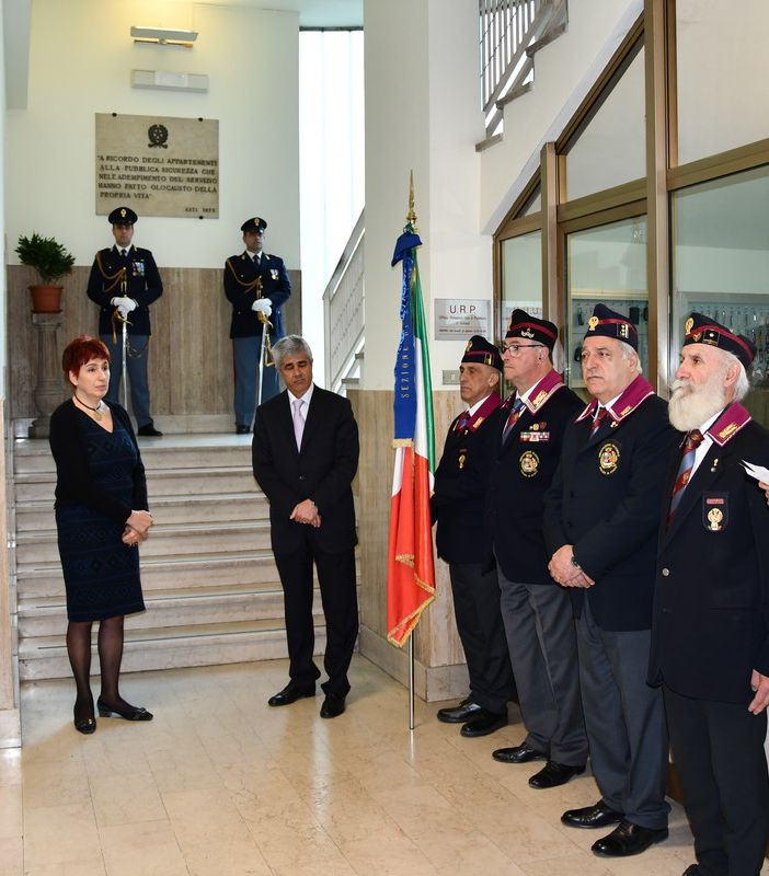 Commemorato, presso la Questura, il sacrificio degli agenti caduti adempiendo al proprio dovere