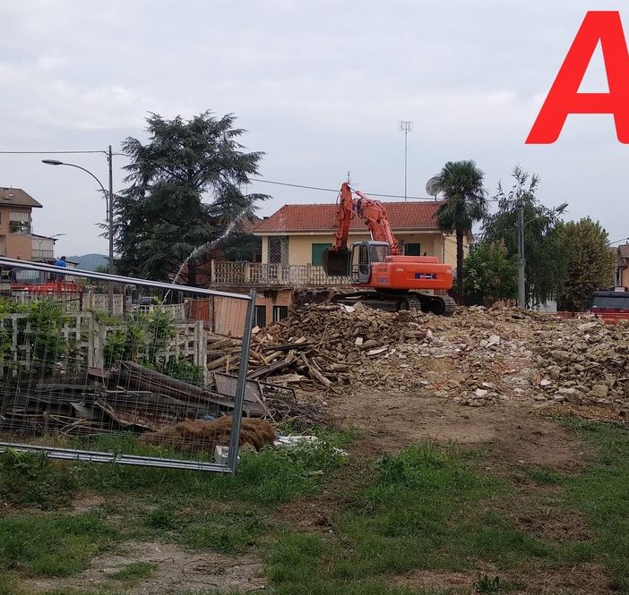 Costigliole d’Asti: piccola “rivoluzione” nel panorama architettonico di Motta [GALLERIA FOTOGRAFICA]