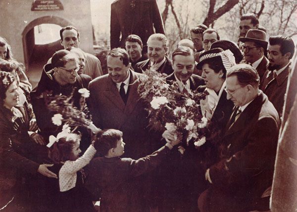 Una testimonianza dello storico incontro (foto tratta dall'archivio del Parco di Crea)
