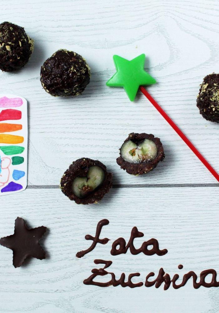 Felici &amp; Veloci, la nuova ricetta di Fata Zucchina: 'Mini-Rocher di mirtilli, ciocco e liquirizia'