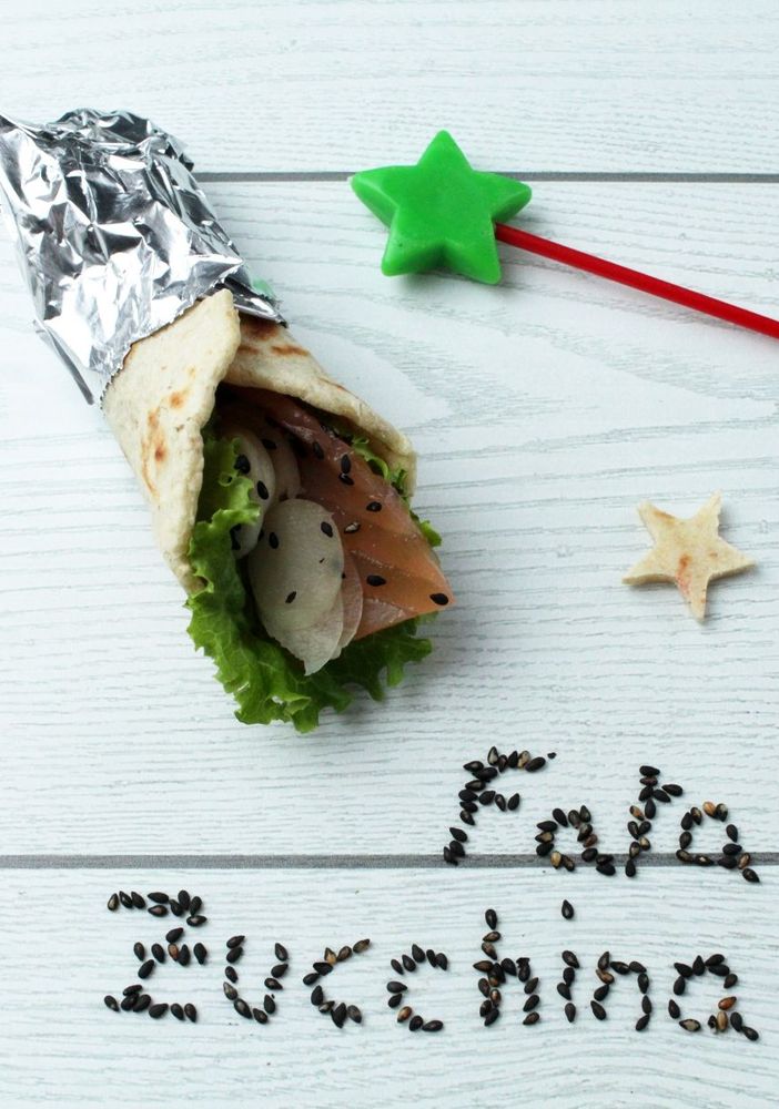 Felici &amp; Veloci, la nuova ricetta di Fata Zucchina: 'kebab di asparagi e salmone'
