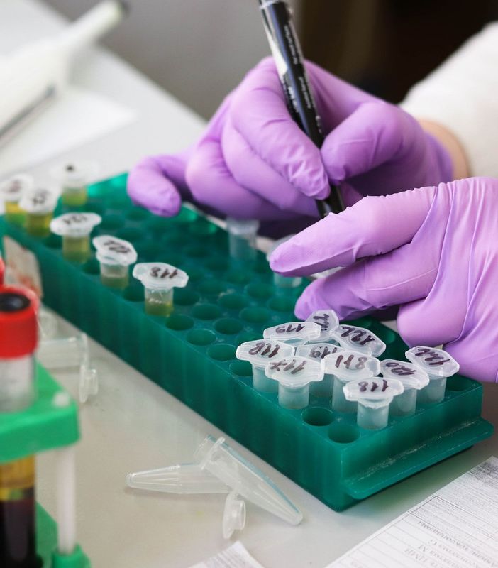 Emergenza coronavirus, in Piemonte verranno sottoposti a tampone anche i medici di famiglia e gli operatori del 118