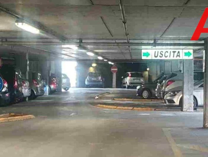 Pensionata colta da malore nel parcheggio dell’ospedale, versa in prognosi riservata