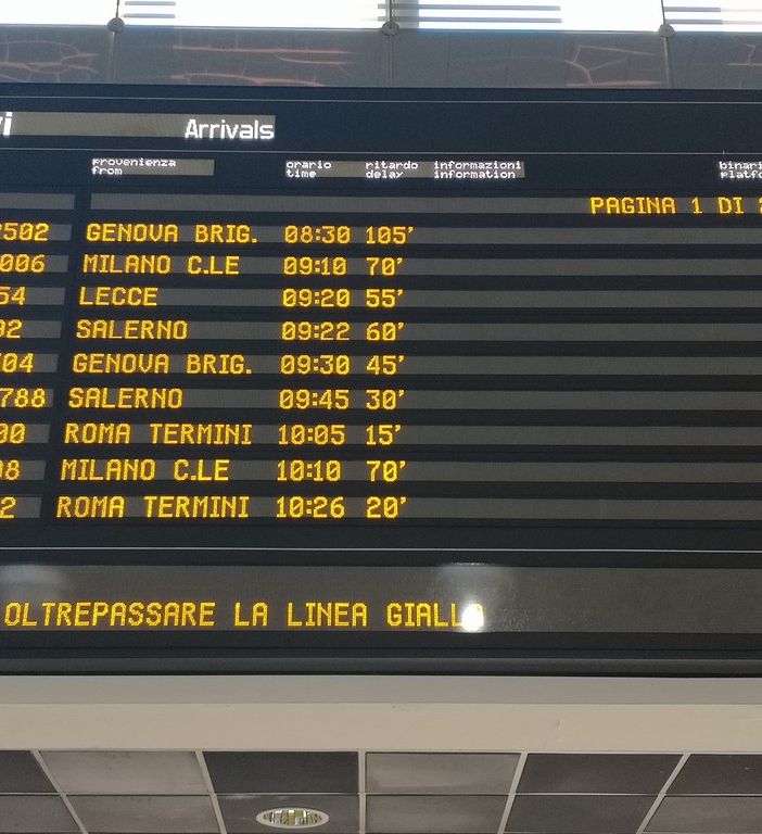 Incidenti sulle linee ferroviarie del Piemonte, treni in forte ritardo