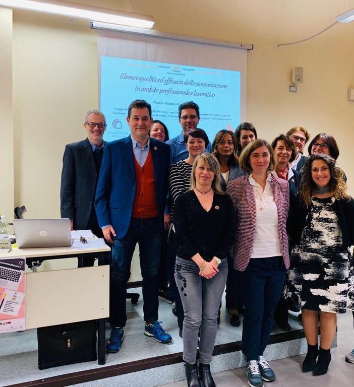 i relatori Massimo Arattano, Albertina Gatti, la Consigliera di Parità Chiara Cerrato, il direttore di Astiss Francesco Scalfari e i partecipanti al workshop in rappresentanza di Asl, B2-Astidental, Bosca, Fisascat Cisl, Nuovo Mollificio Astigiano, Provincia di Asti